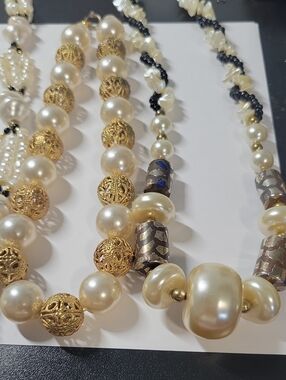 Elegant Pearl & Gold Tone Bead Women's Necklace